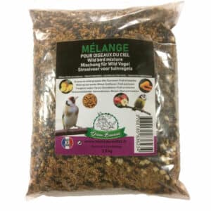 Mélange de graines, insectes et fruits